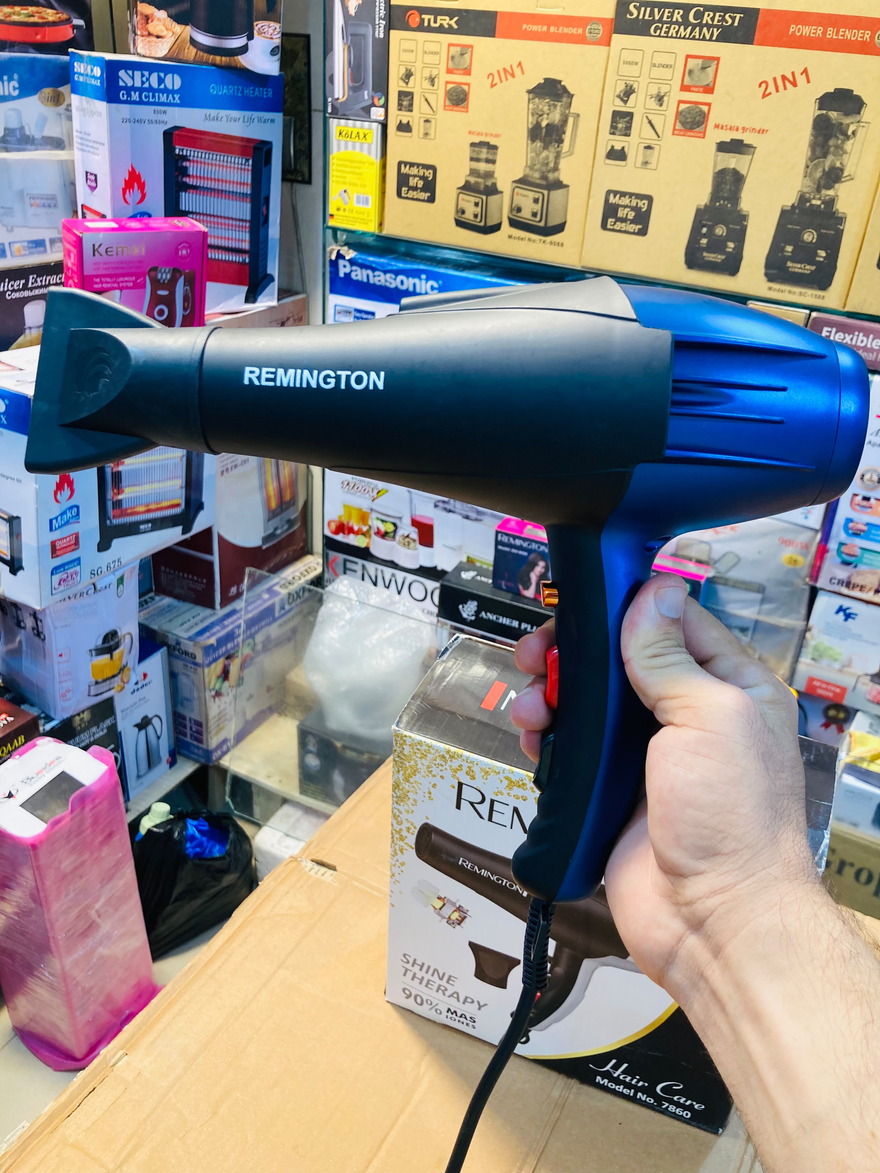 Remington Shine Therapy Hair Dryer RE-7860
