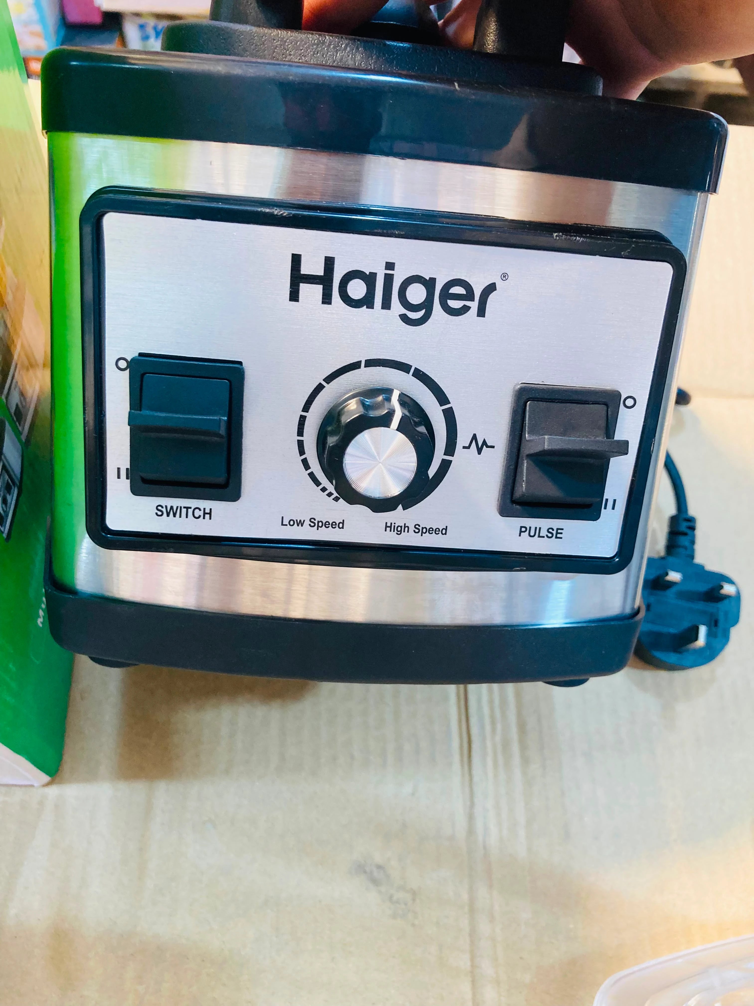 Haiger 2-in-1 Powerful Commercial Blender and Grinder with 2.5L Capacity and 1500W Motor BF-2063