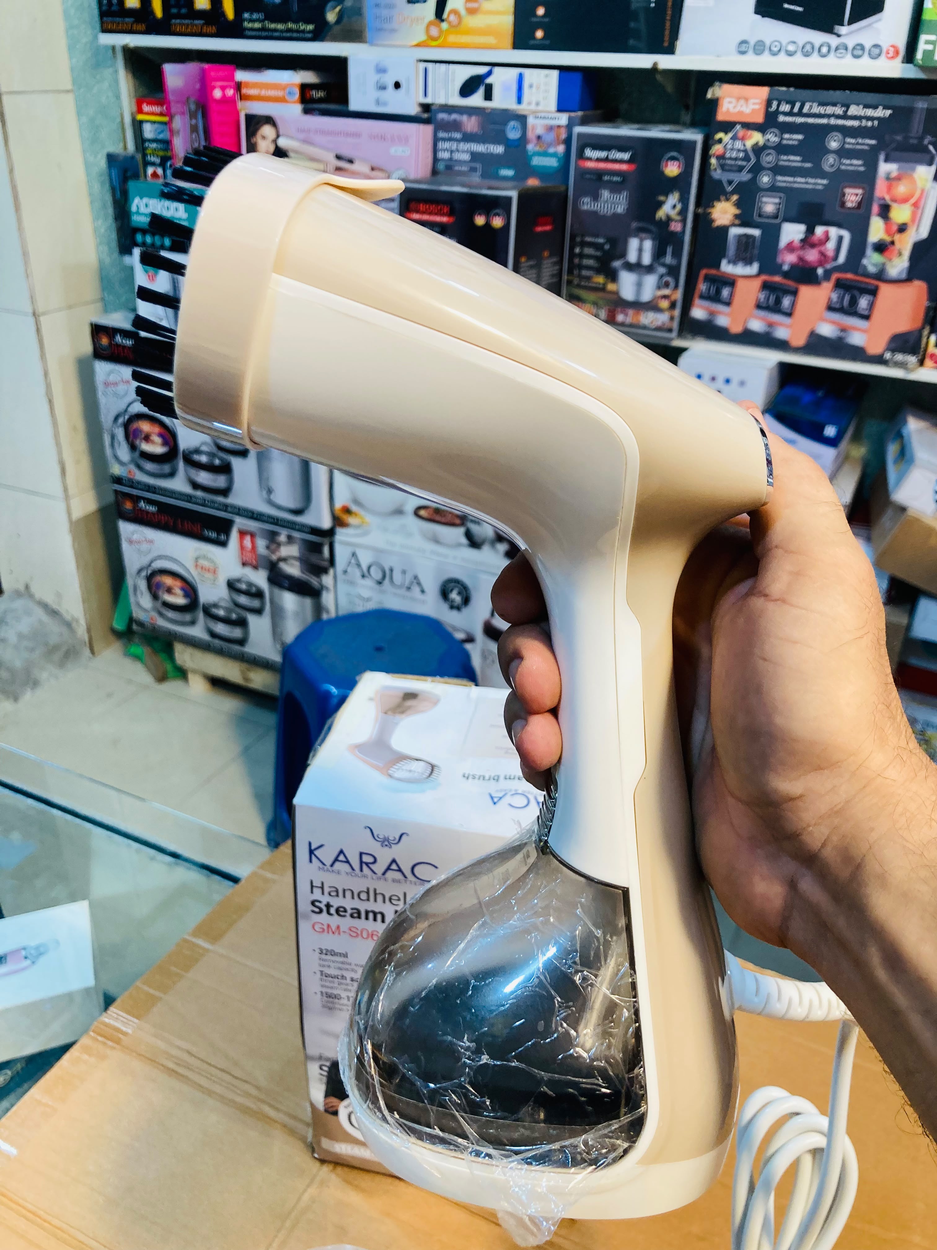 KARACA 1780W Handheld Steam Brush  GM-S060