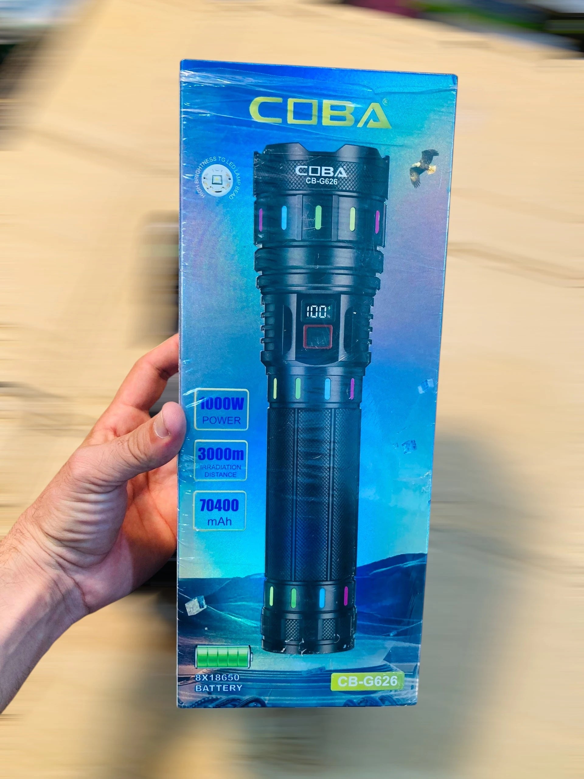 COBA CB-G626 Powerful LED Flashlight with Digital Power Display, Stretch Zoom, and Multi-Battery High-Capacity Pack