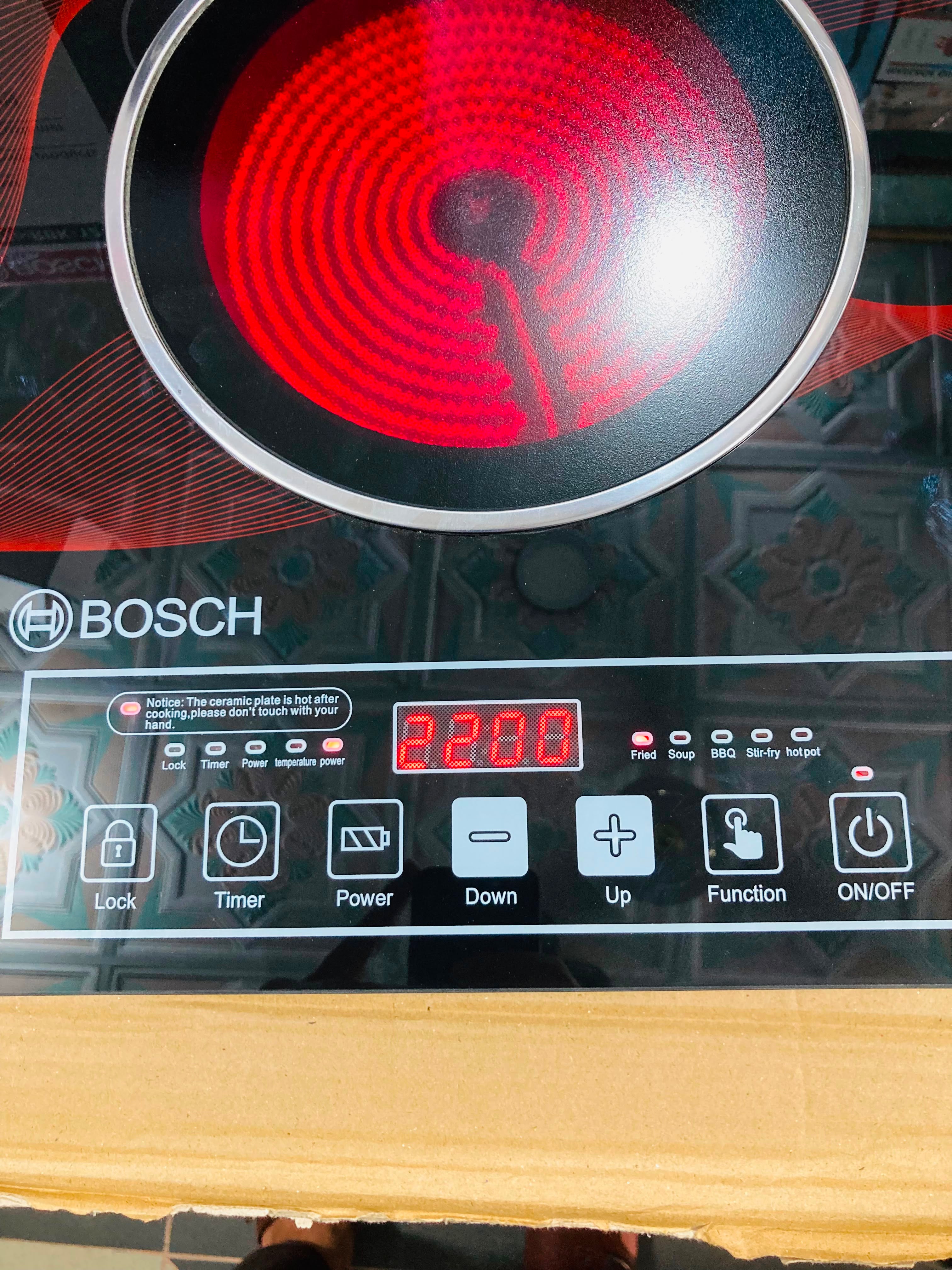 Bosch 2200W Single-Burner Infrared Cooker RBK-12