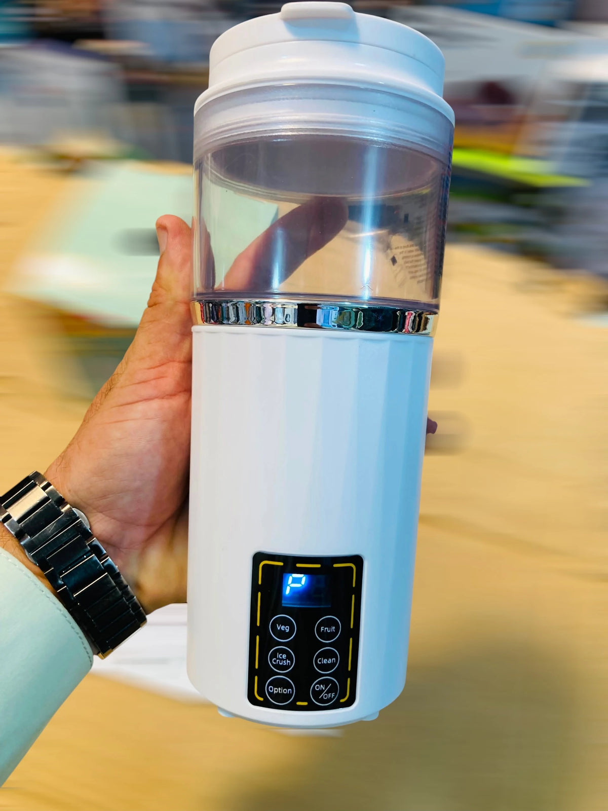 Juicing Cup Portable Blender   460ml Cordless Electric Fruit Smoothie Maker with USB Charging and Stainless Steel Blades HS-866
