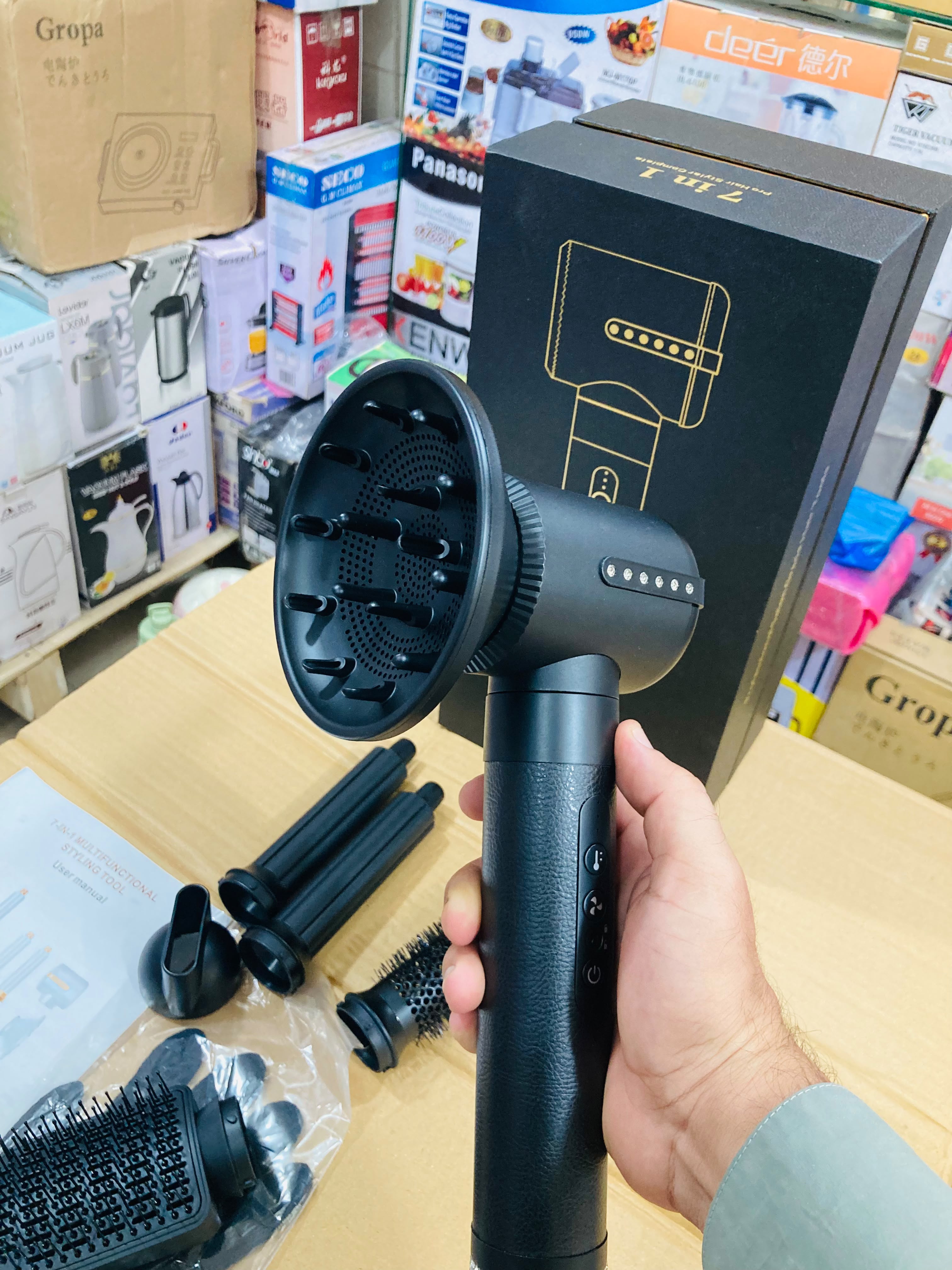 7-in-1 1200W Multifunctional Air Styler & High-Speed Hair Dryer Set  Y-32