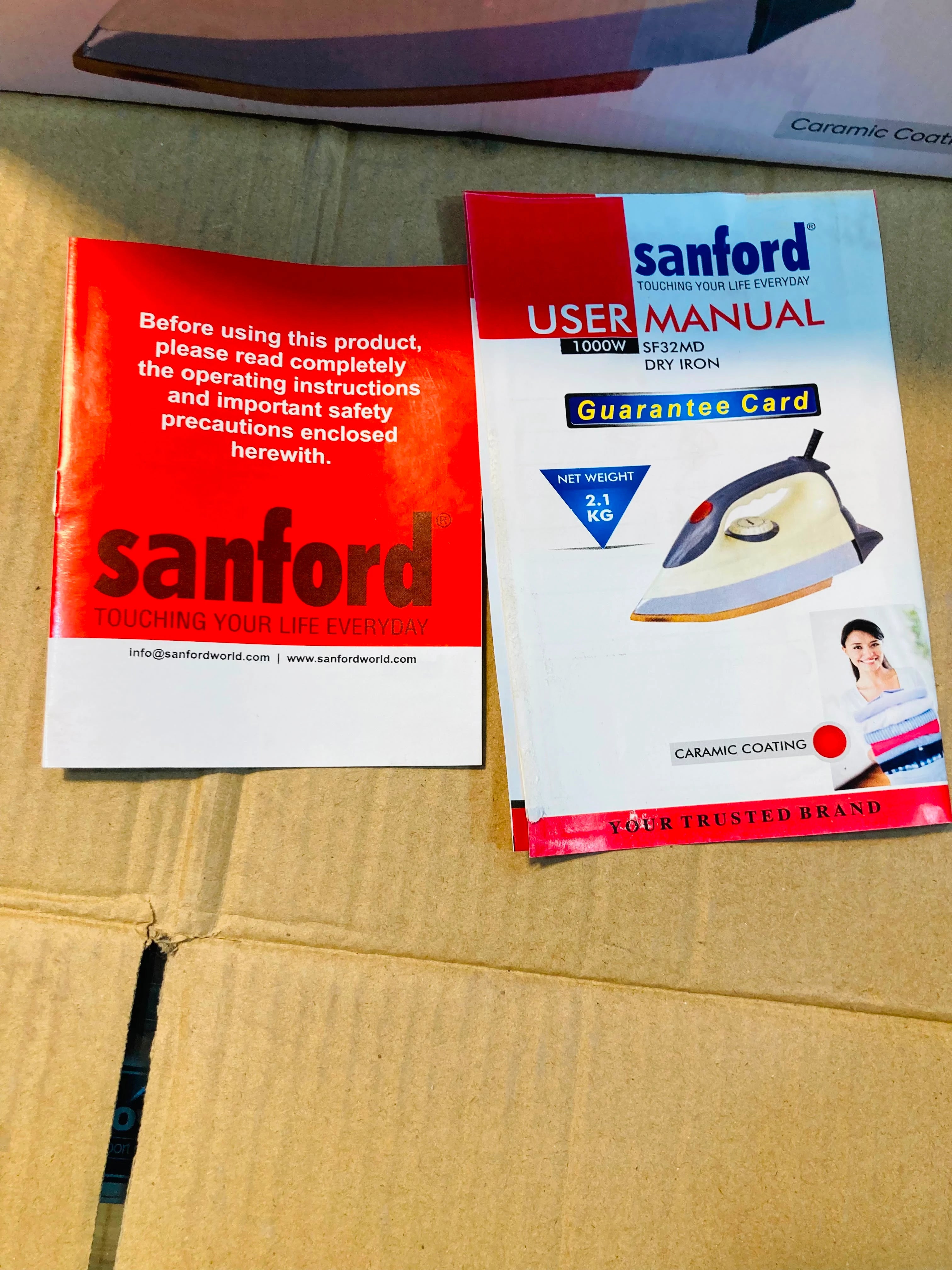 Sanford  1000-1200W Heavy Weight Dry Iron, Ceramic Coating Sole Plate SF32MD