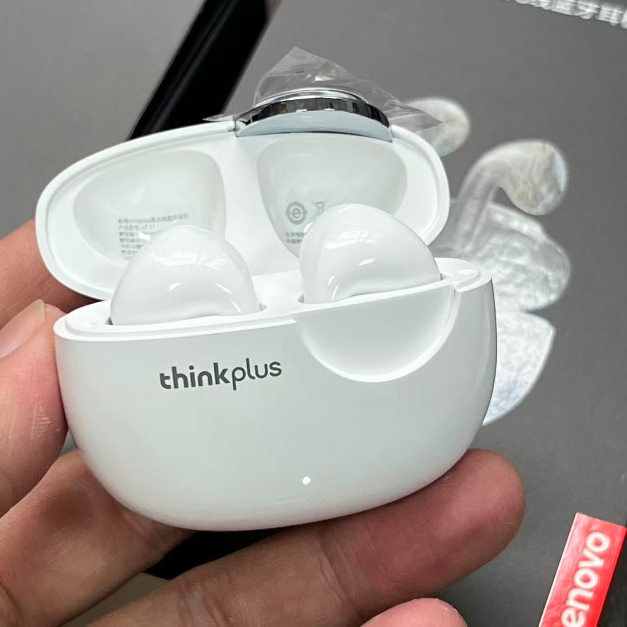 Lenovo True Wireless Bluetooth Earbuds – Premium Sound, Compact Design