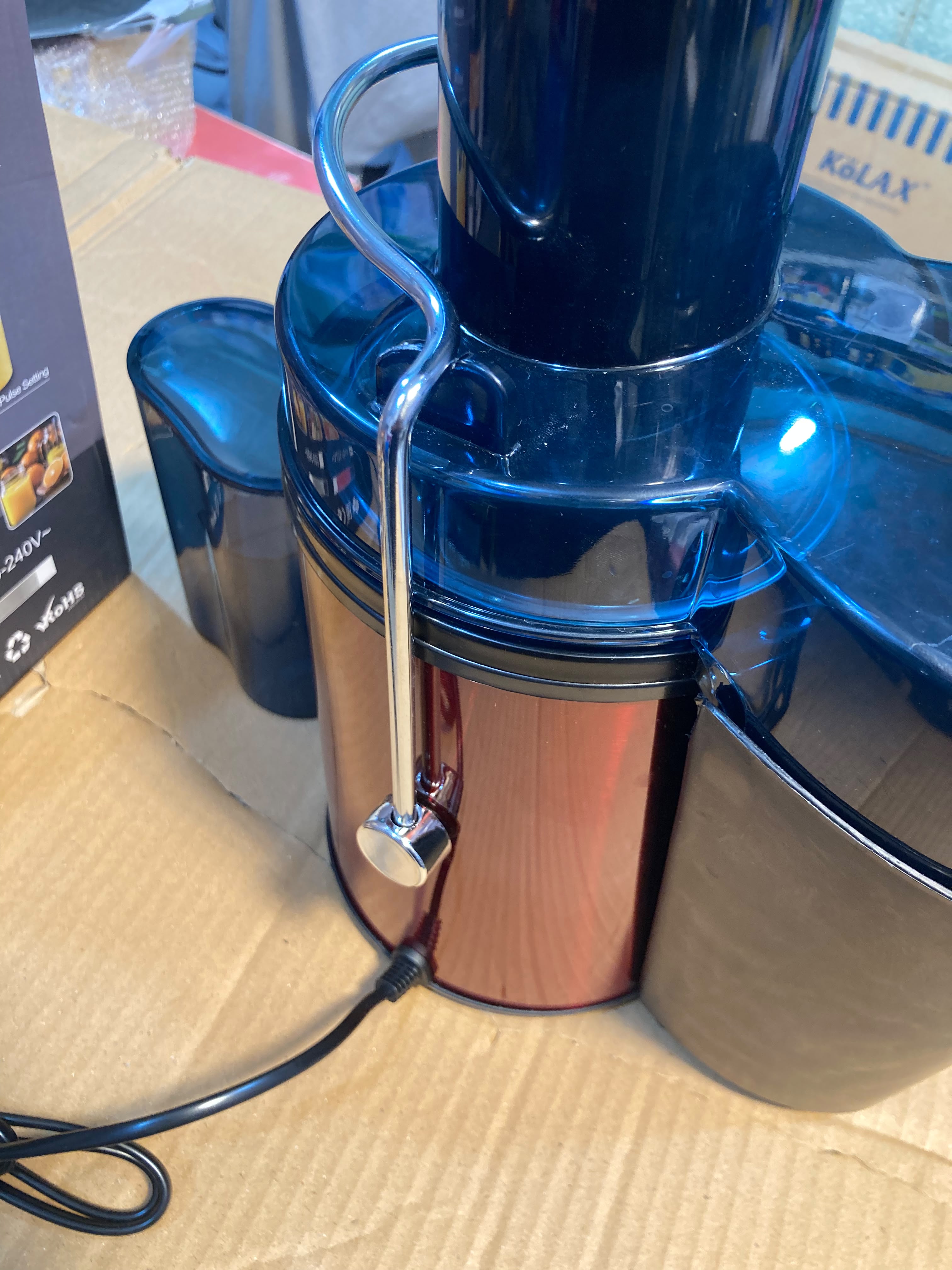 BOMA 1200W Juice Extractor  BM-3086