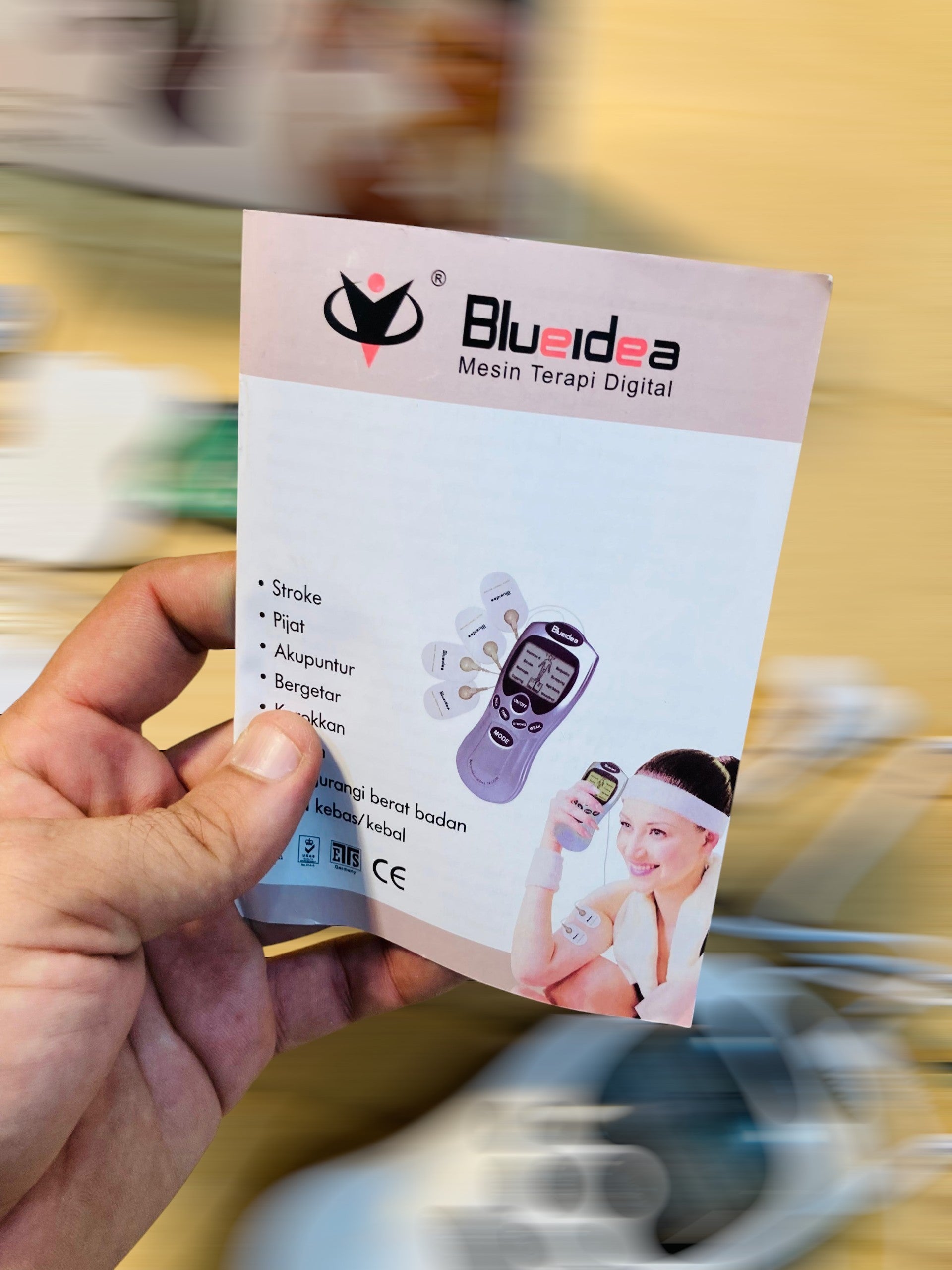 Blueidea Digital Therapy Machine Electronic Pulse Massager with Electrode Pads and Power Adapter