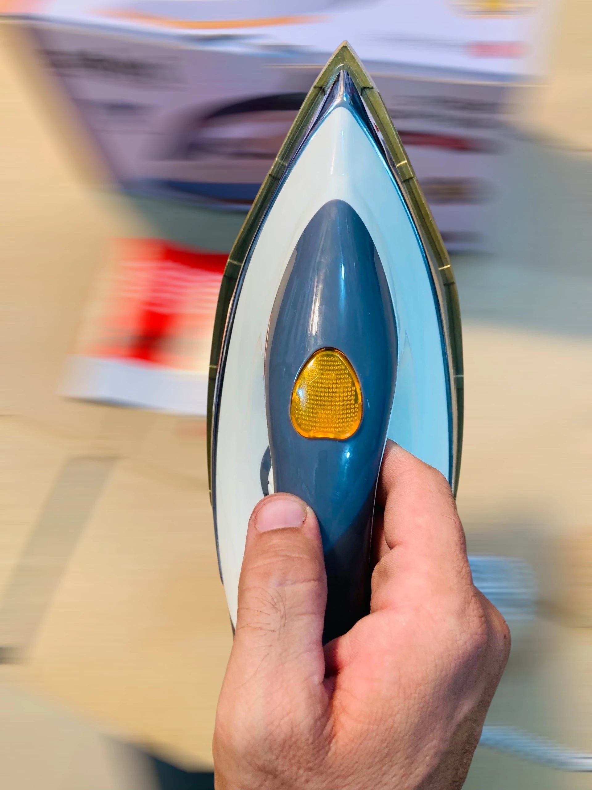 Sanford  1000-1200W Heavy Weight Dry Iron, Ceramic Coating Sole Plate SF32MD