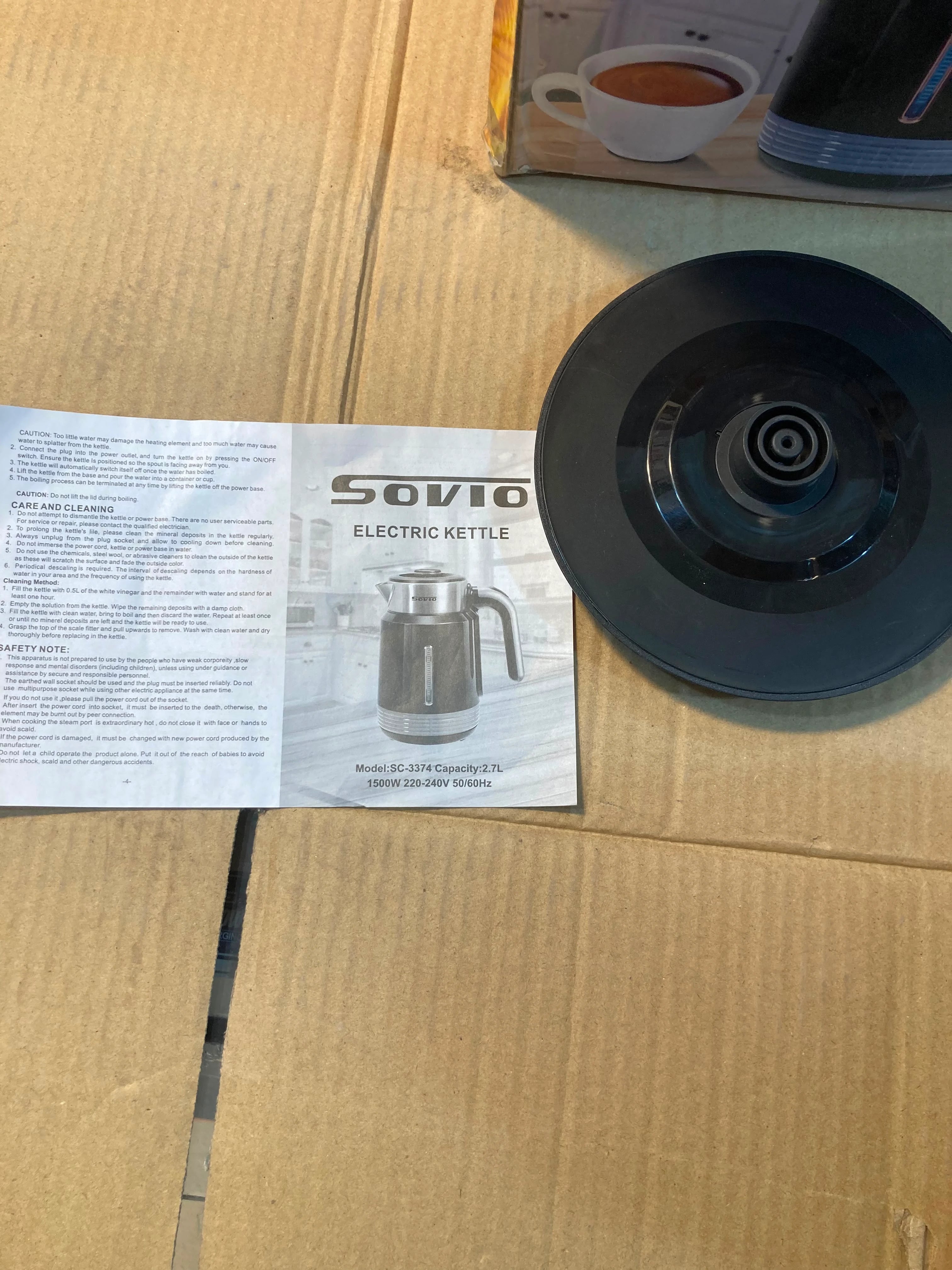 Sovio  Electric Kettle, 2.7L Capacity, 1500W Rapid Boil with 360-Degree Swivel Base and Water Level Indicator,SC-3374