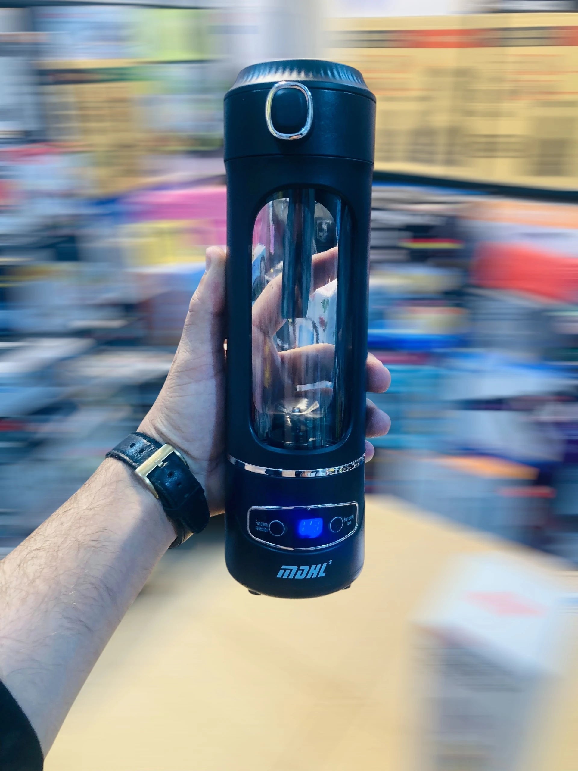 MDHL Portable Juicer Cup 600ml Rechargeable Electric Personal Blender with LED Power Display  AJ-02