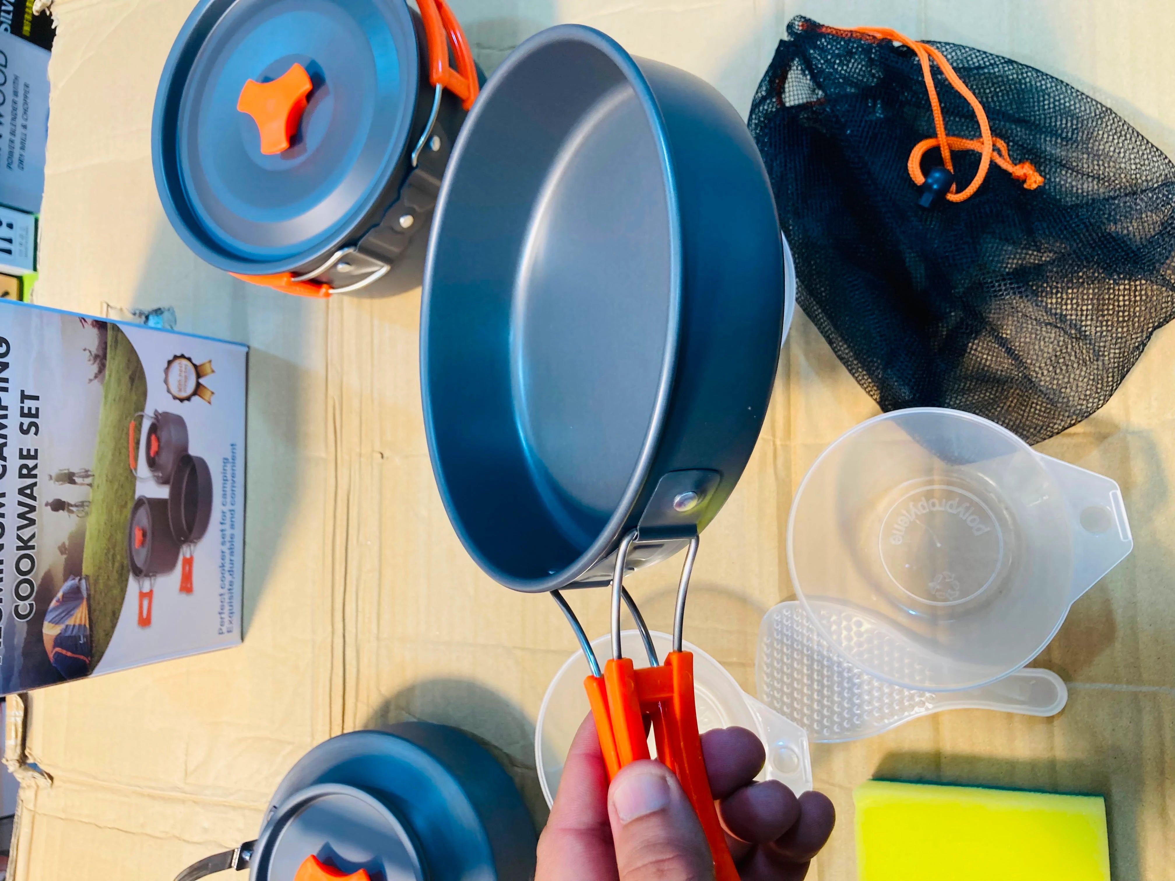 Aluminum Camping Cookware Set – 10-in-1 Lightweight Mess Kit with 1.1L Teapot, Pot, Frying Pan & Accessories TZ301