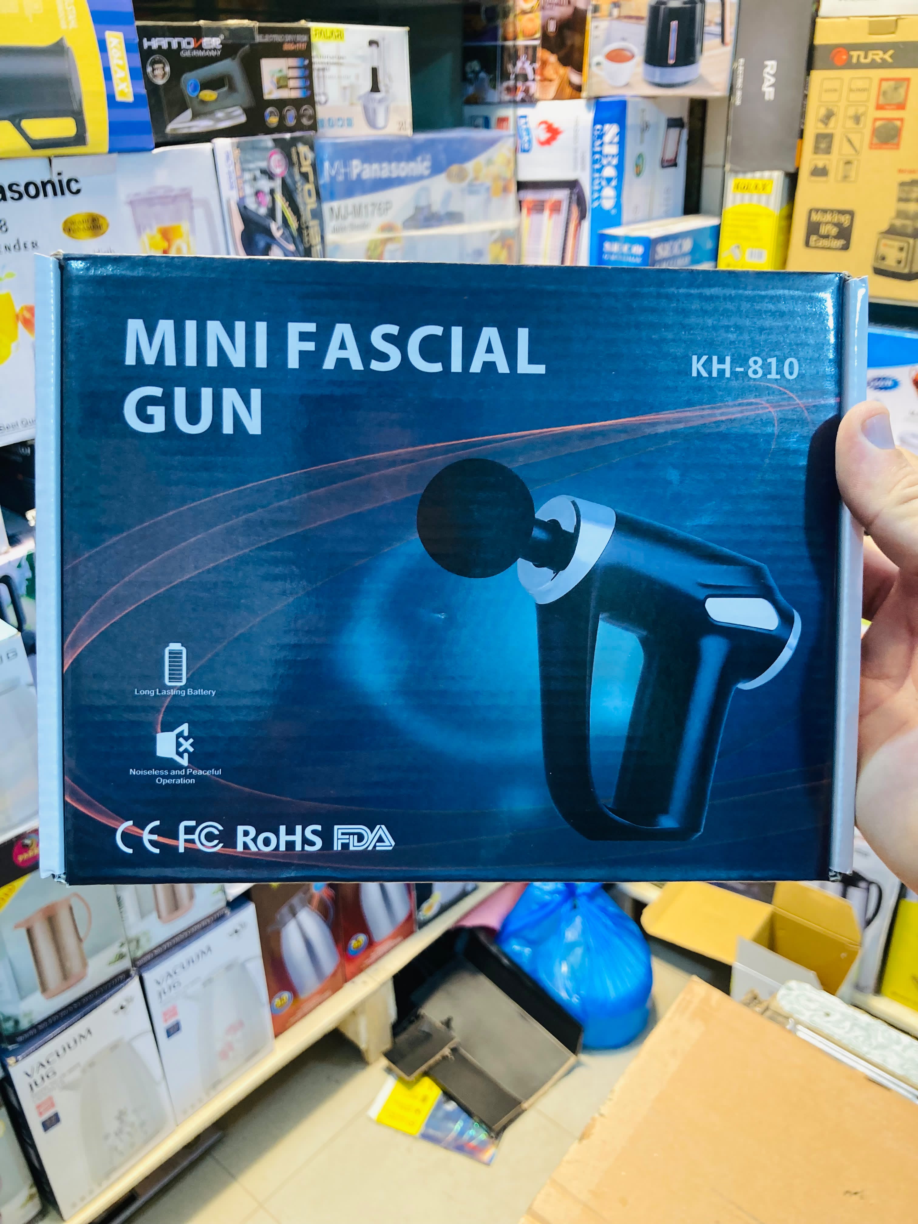Mini Fascial Gun Deep Tissue Percussion Massager with 4 Massage Attachments  KH-810