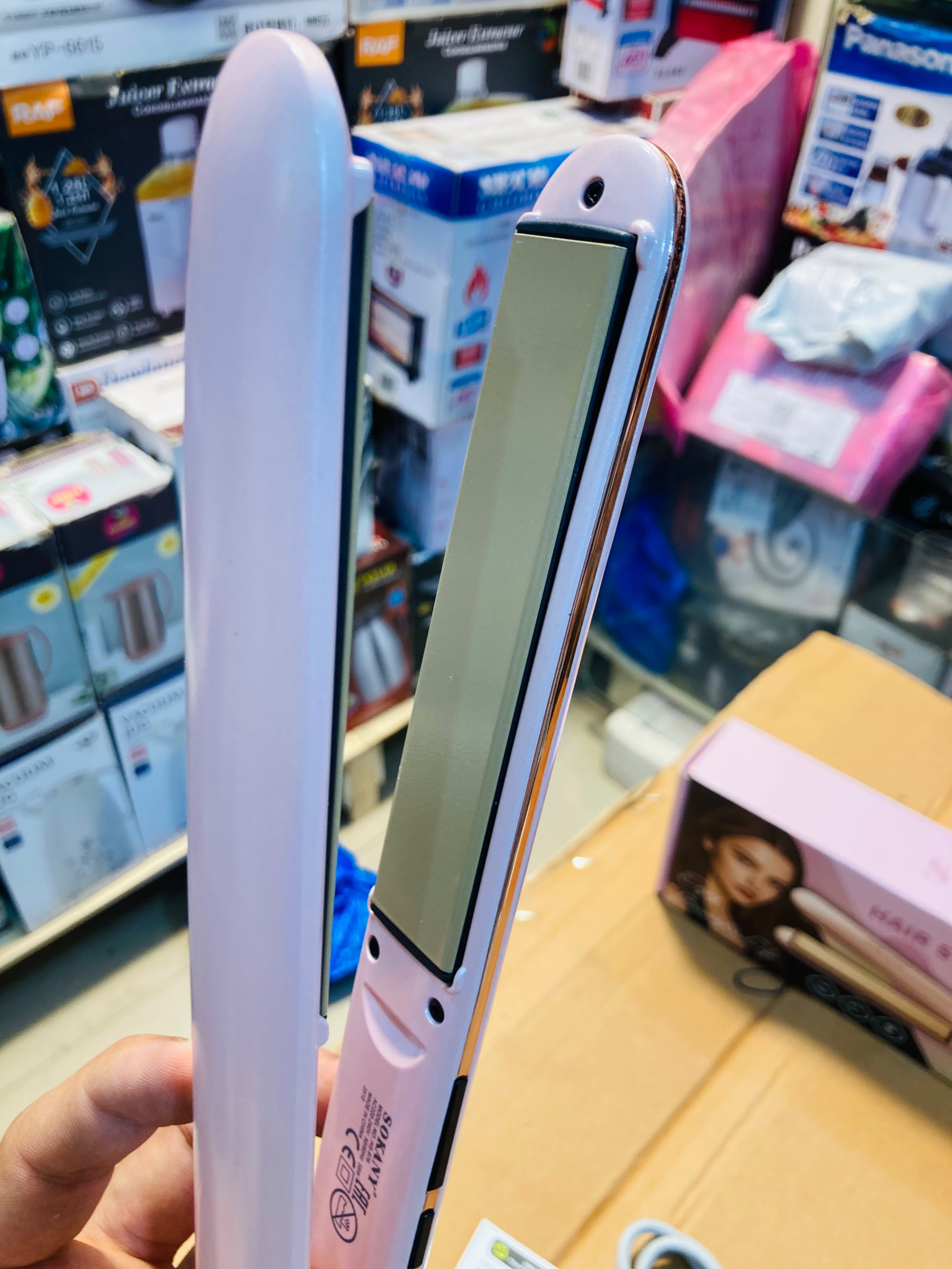 Sokany Digital Professional Hair Straightener HS-976
